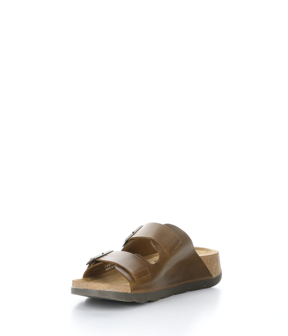 CAJA721FLY CAMEL Round Toe Shoes|CAJA721FLY Chaussures �� Bout Rond in Marron