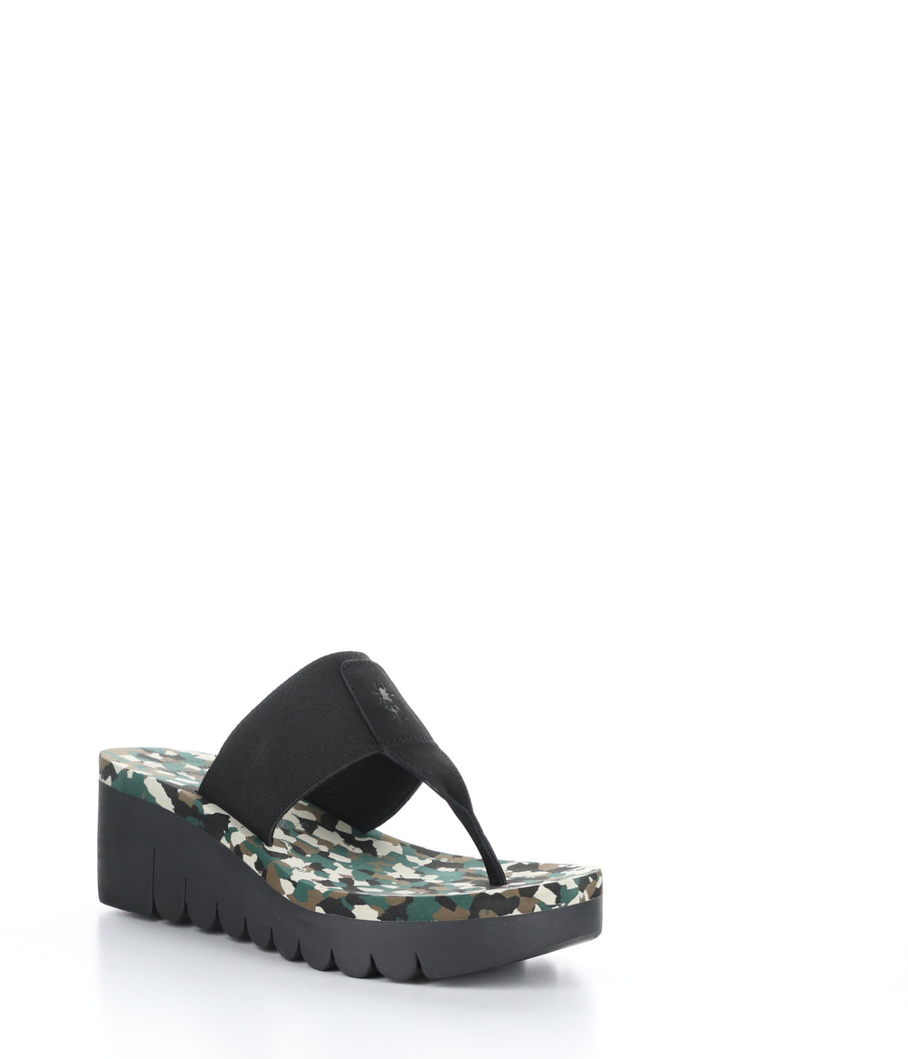 YOMU725FLY BLACK/CAMO Round Toe Shoes