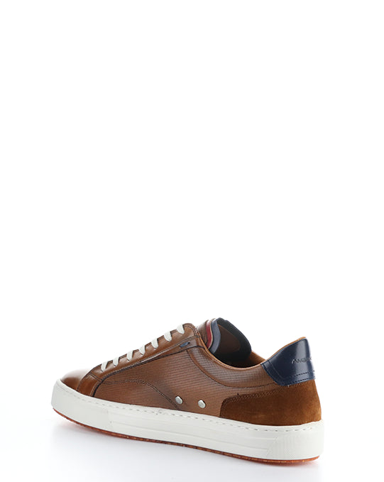 11218 Camel Lace-Up Shoes