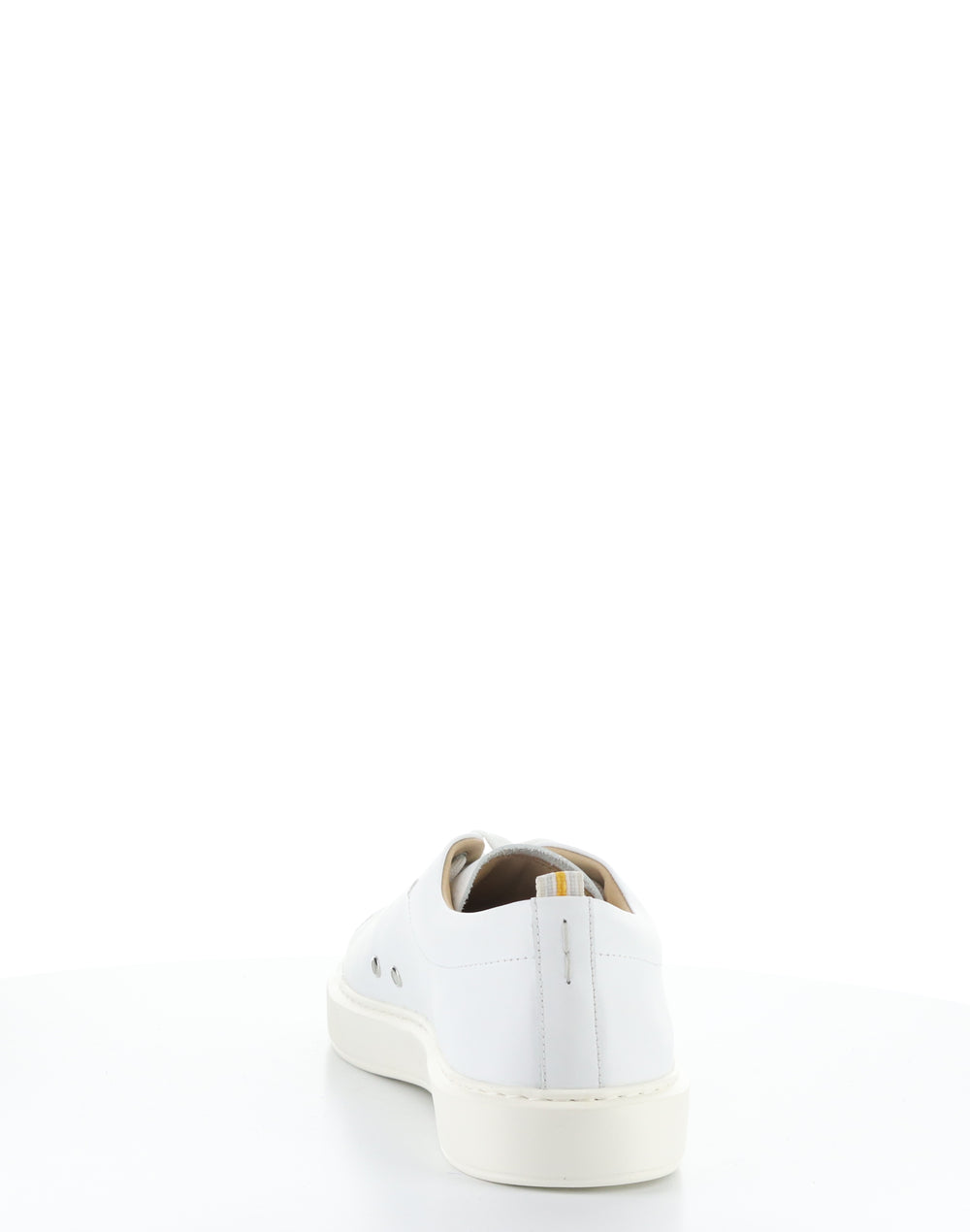 13797 7303AM WHITE Round Toe Shoes