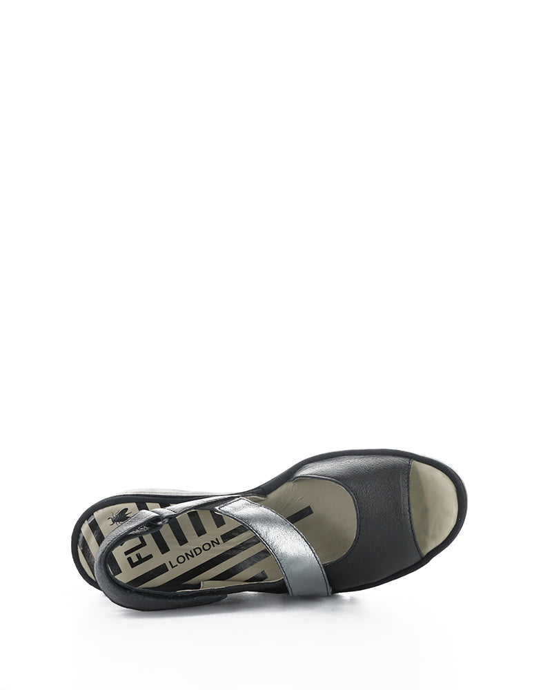 Basy605Fly 001 Black/Graphite Idra