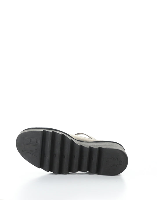 Bawo543Fly 009 Gold Velcro Shoes