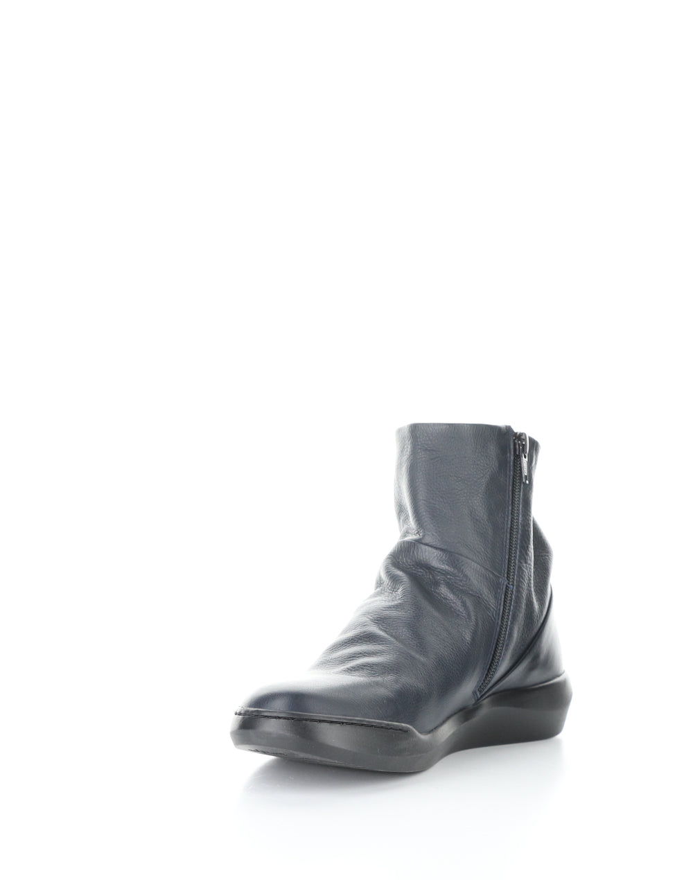 Bler550Sof 010 Navy Round Toe Boots