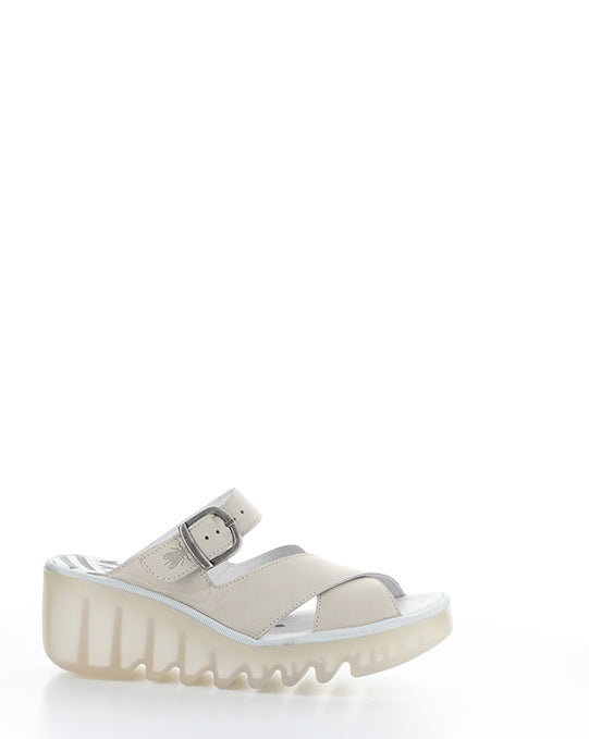 Bocy409Fly 001 Cloud Slip-On Sandals