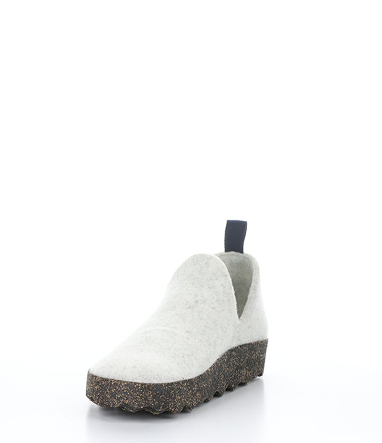City White Round Toe Shoes|City Chaussures à Bout Rond In Blanc
