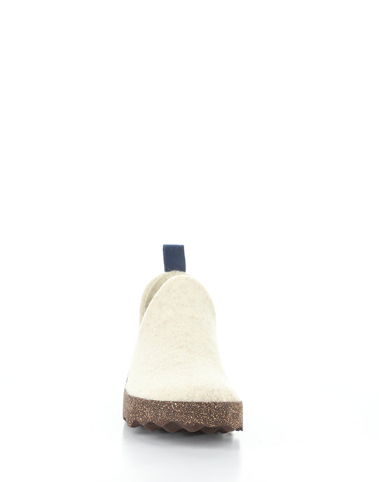 City White Round Toe Shoes|City Chaussures à Bout Rond In Blanc