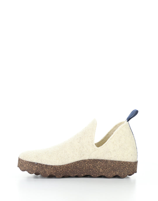 City White Round Toe Shoes|City Chaussures à Bout Rond In Blanc