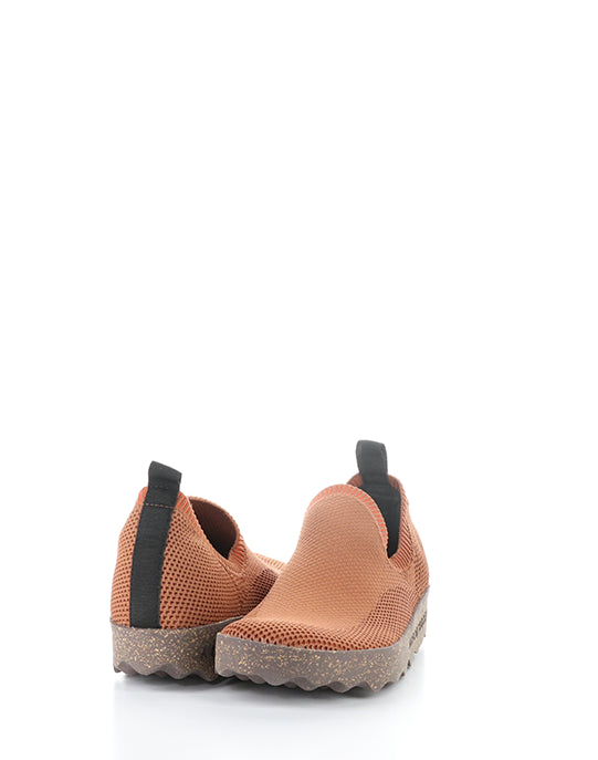 Clip226Asp 007 Chestnut Recycled Knitt