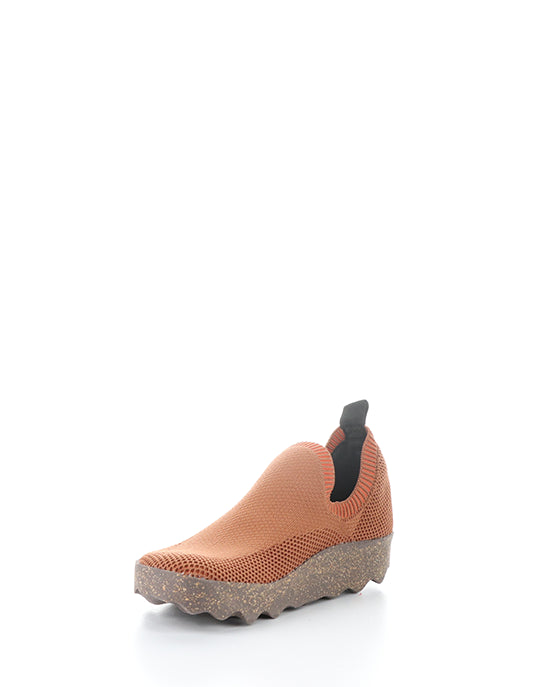Clip226Asp 007 Chestnut Recycled Knitt
