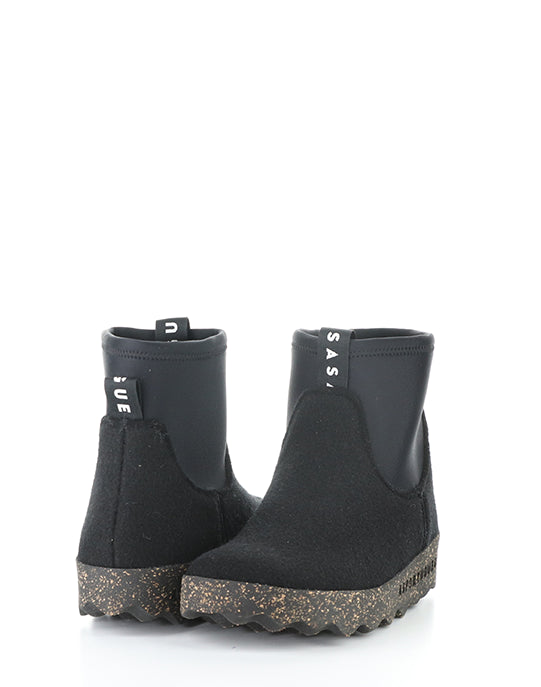 Cobby300Asp 000 Black Round Toe Boots