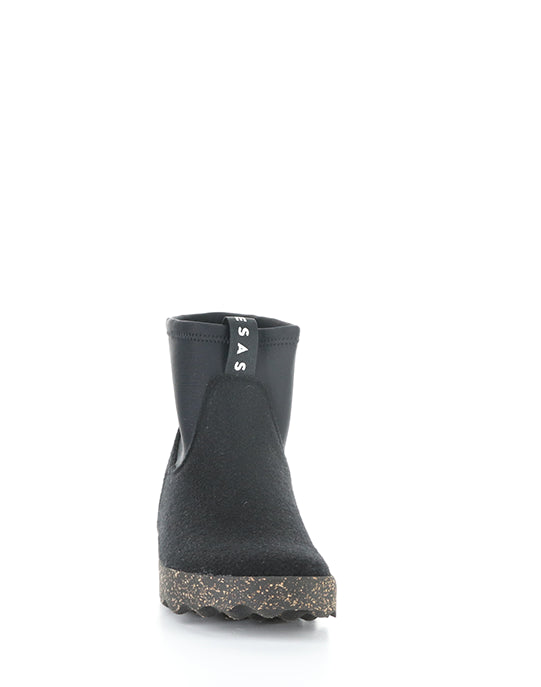 Cobby300Asp 000 Black Round Toe Boots
