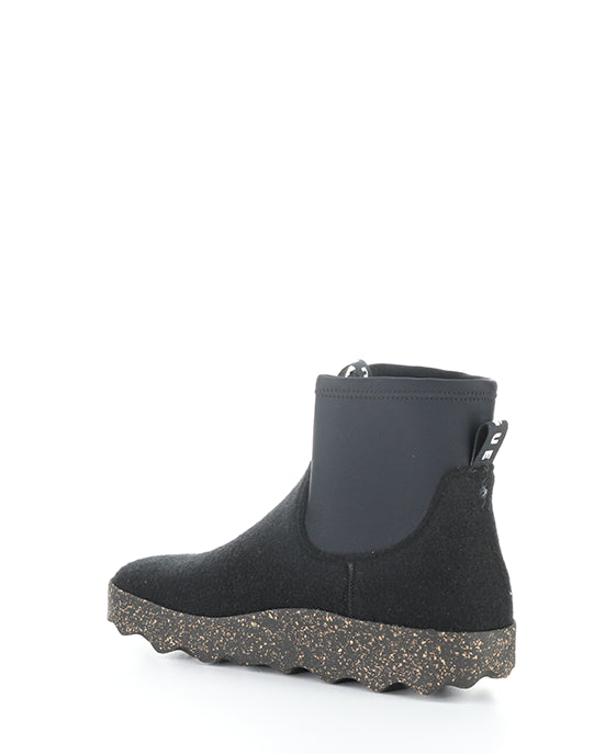 Cobby300Asp 000 Black Round Toe Boots