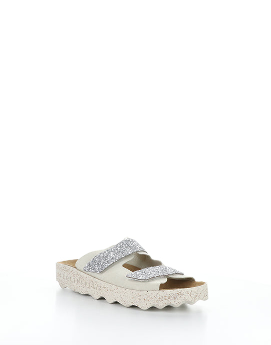 COSH279ASP 004 SILVER FAUX SUEDE/GLITTER