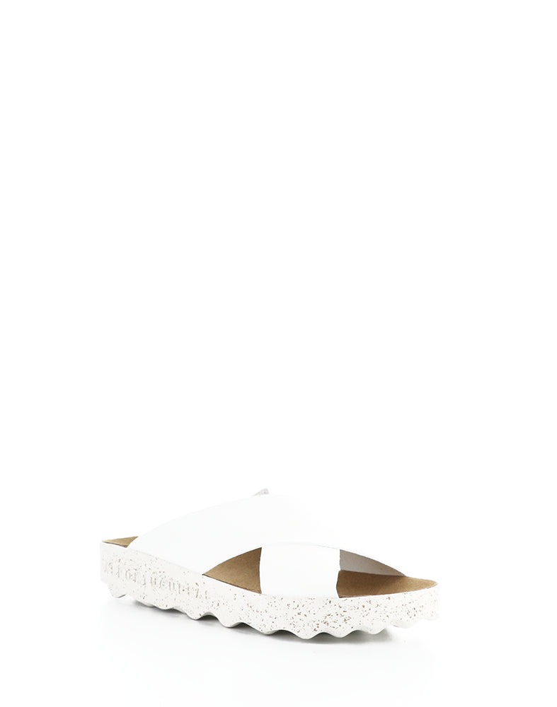 Cross276Asp 001 White Slip-On Sandals