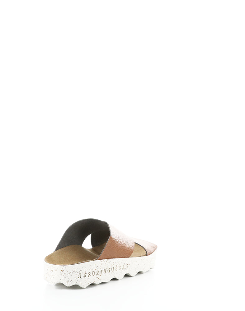 Cross276Asp 003 Tan Slip-On Sandals