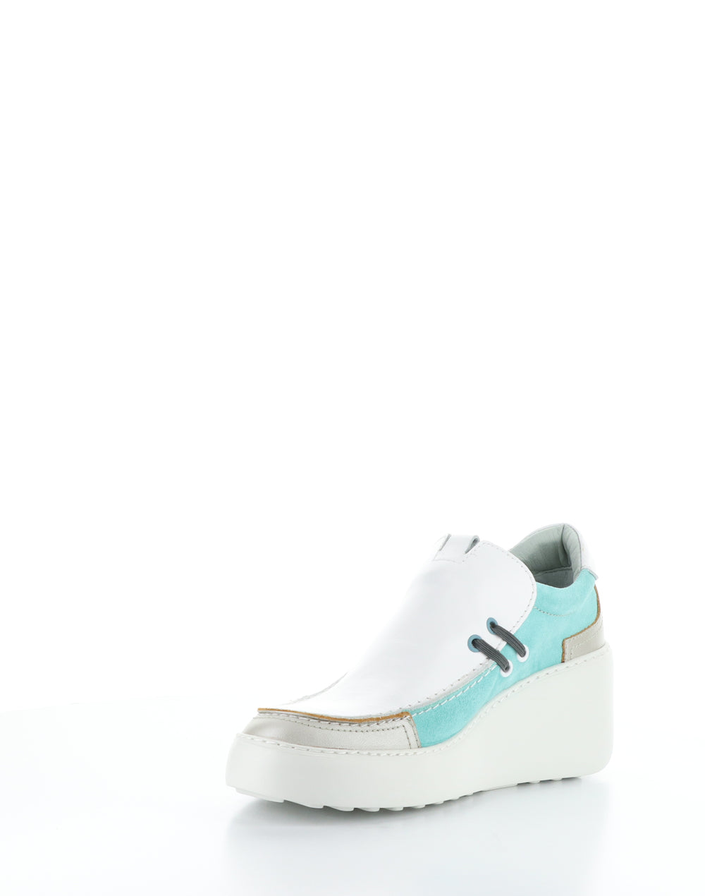 DAVY667FLY 000 SILV/WHT/MNT Round Toe Shoes