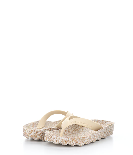 Feel075Asp Milky/Beige Round Toe Shoes|Feel075Asp Chaussures Ͽ½Ͽ½ Bout Rond In Beige