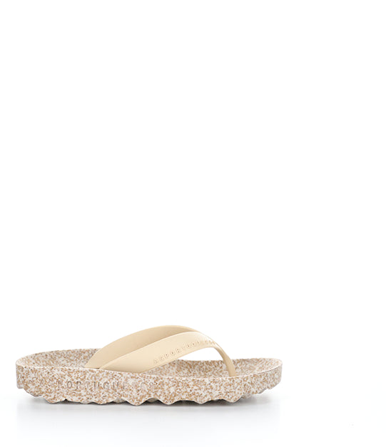 Feel075Asp Milky/Beige Round Toe Shoes|Feel075Asp Chaussures Ͽ½Ͽ½ Bout Rond In Beige