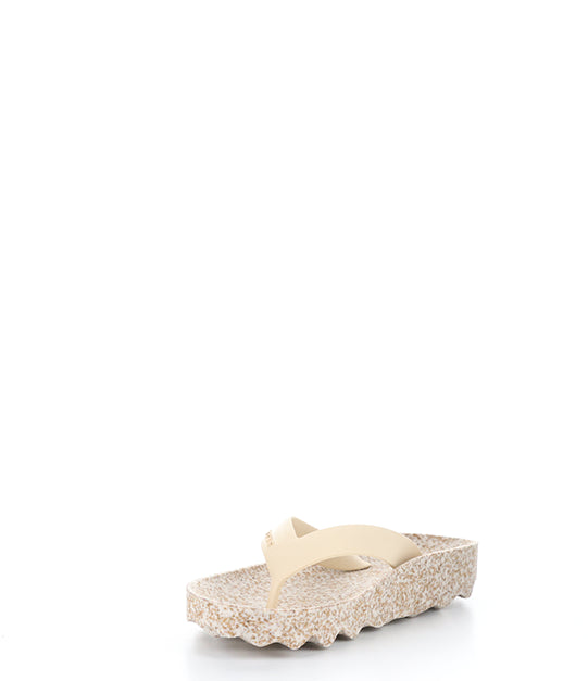 Feel075Asp Milky/Beige Round Toe Shoes|Feel075Asp Chaussures Ͽ½Ͽ½ Bout Rond In Beige