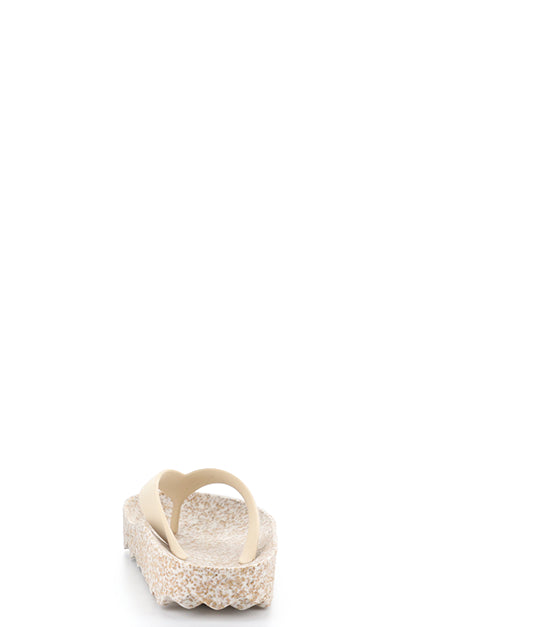 Feel075Asp Milky/Beige Round Toe Shoes|Feel075Asp Chaussures Ͽ½Ͽ½ Bout Rond In Beige