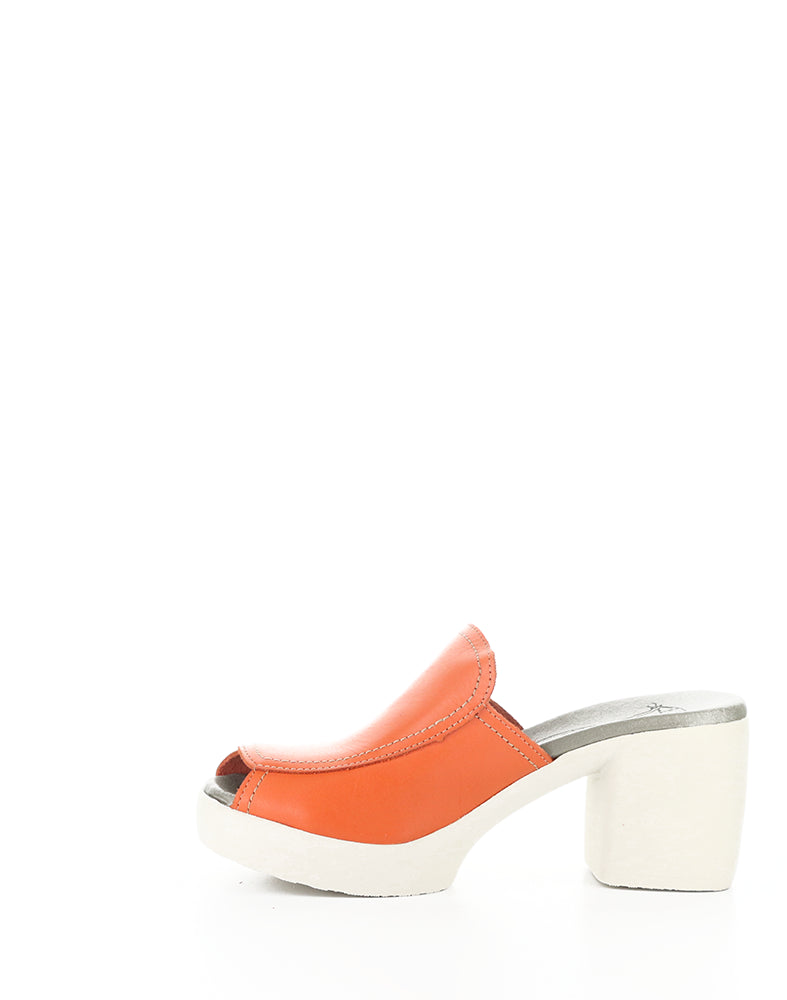 Flae425Fly 002 Scarlet Brooklyn