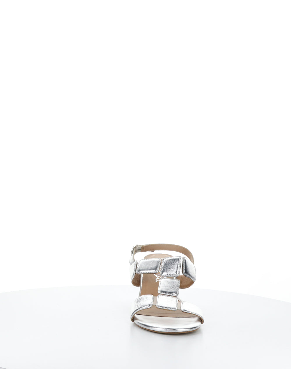 GLOW SILVER Round Toe Sandals