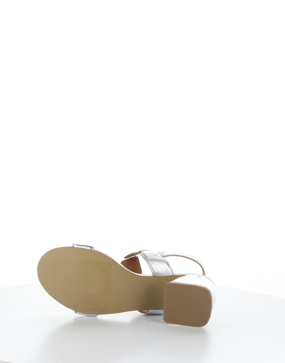 GLOW SILVER Round Toe Sandals