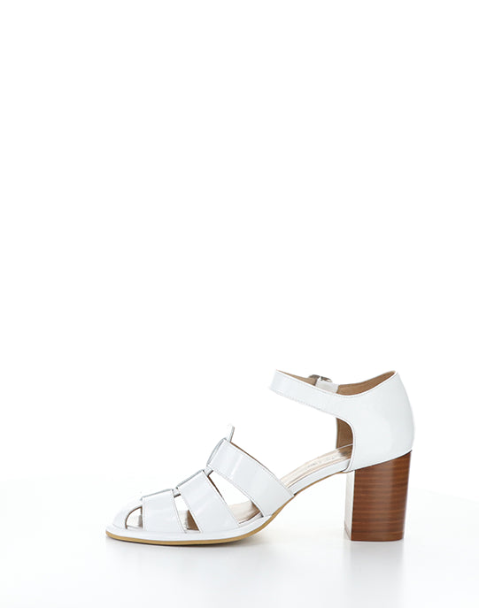 MARG261FLY 000 WHITE NAPPALAK