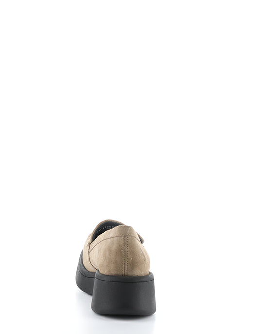 MARU158FLY 003 TAUPE OIL SUEDE