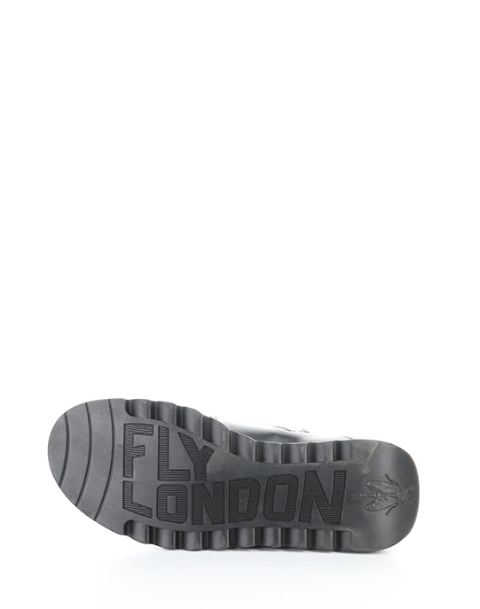 Mes913Fly 005 Black Rug