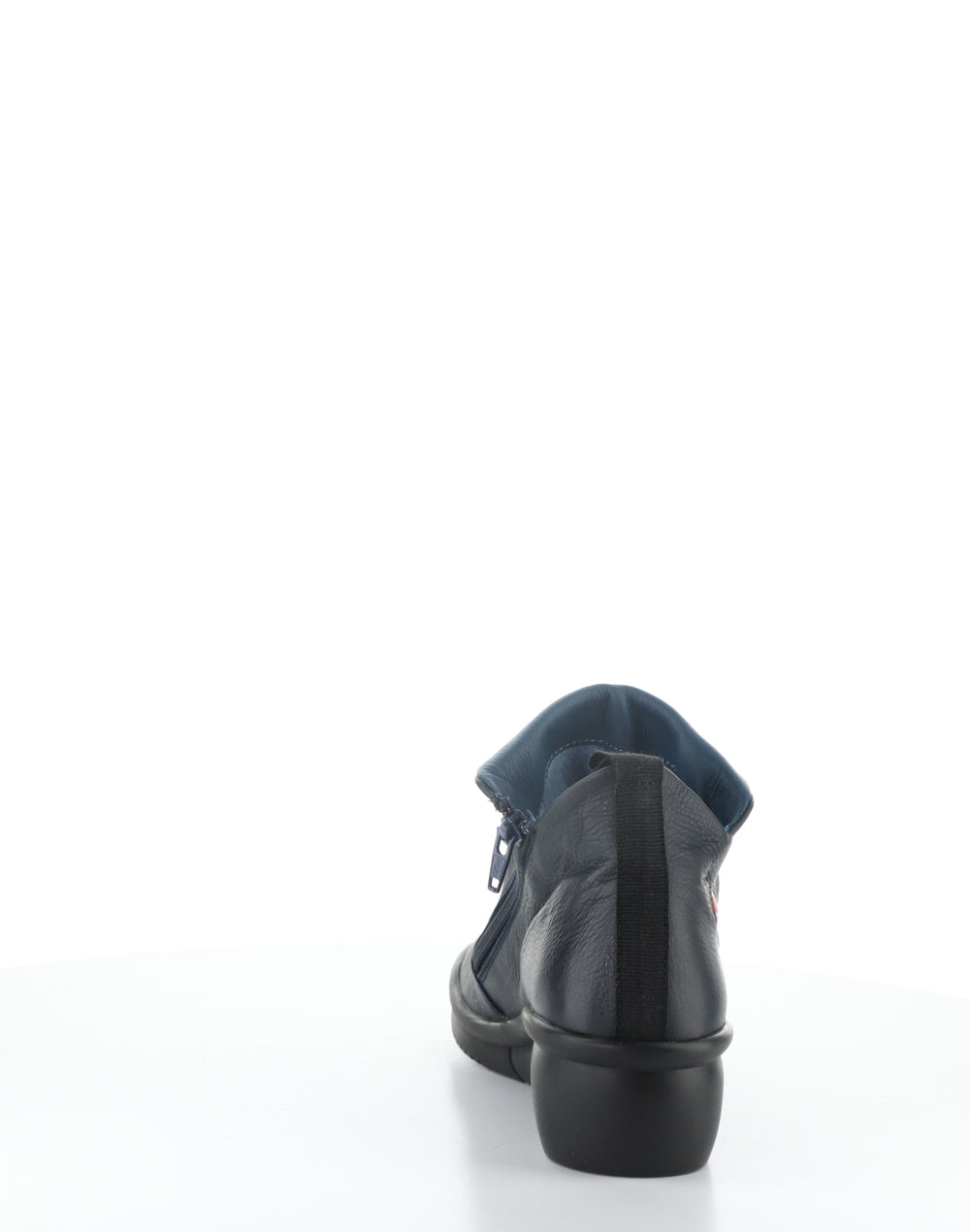 Rara808Sof 003 Navy Round Toe Boots