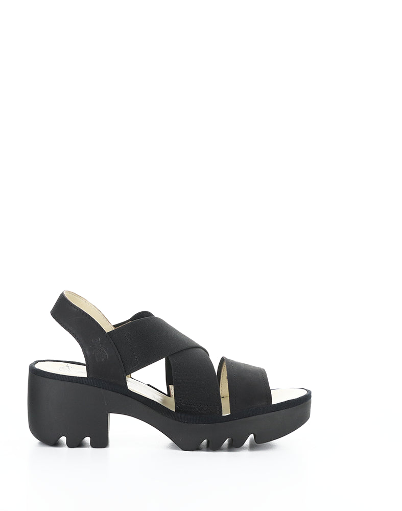 Taji502Fly 000 Black Round Toe Sandals