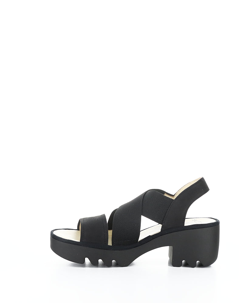 Taji502Fly 000 Black Round Toe Sandals