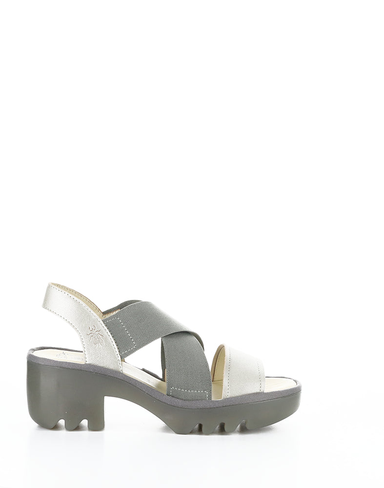 Taji502Fly 004 Silver Round Toe Sandals