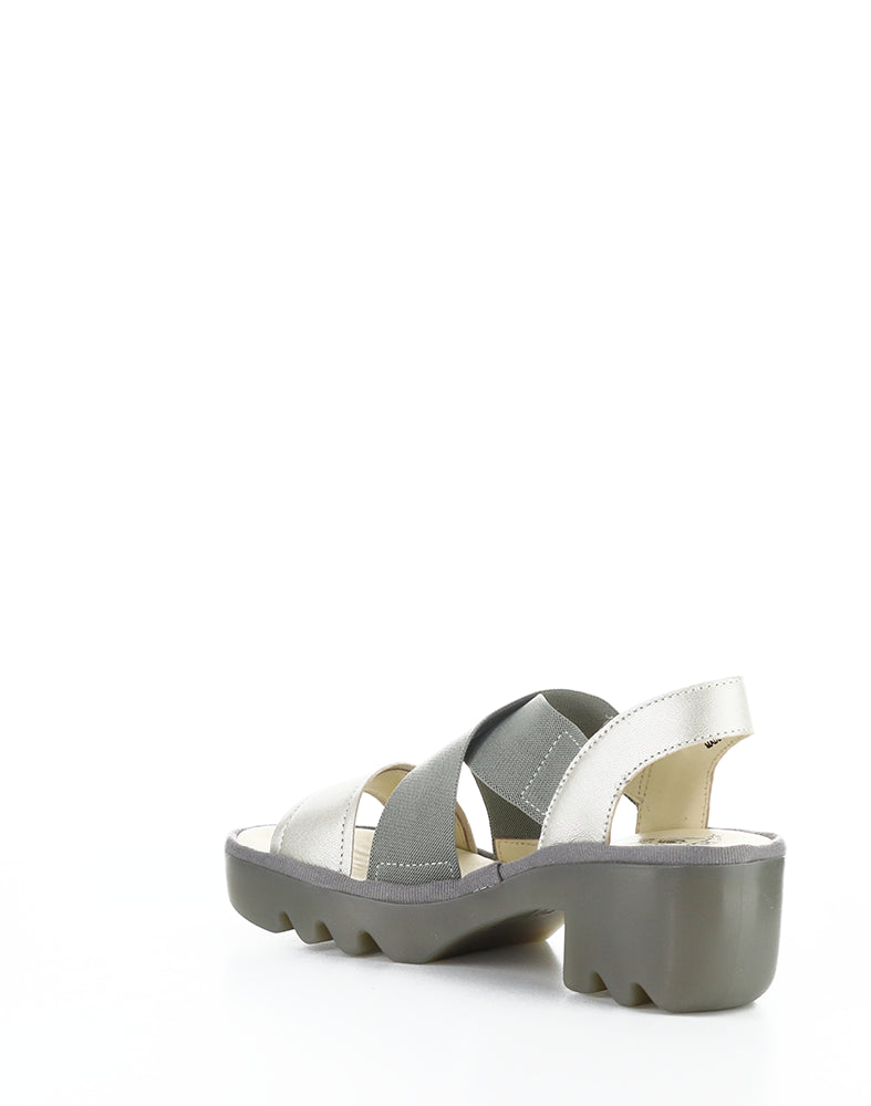 Taji502Fly 004 Silver Round Toe Sandals