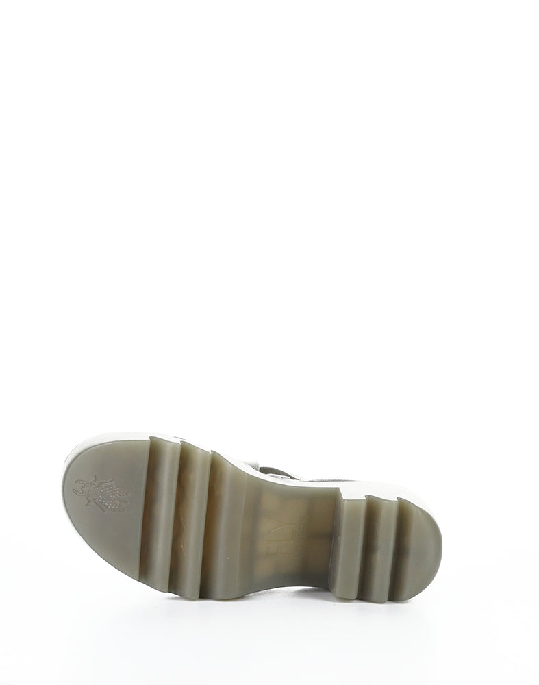 Taji502Fly 004 Silver Round Toe Sandals