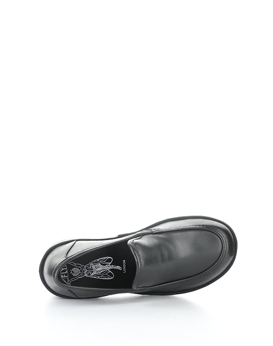 Teik590Fly 000 Black Round Toe Shoes