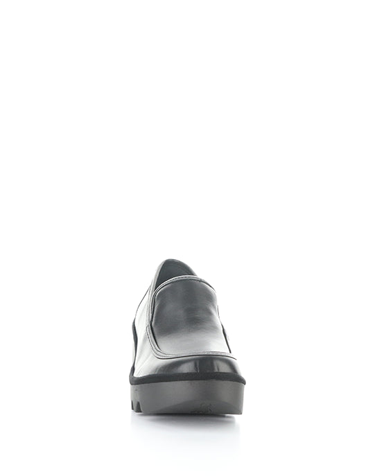 Teik590Fly 000 Black Round Toe Shoes