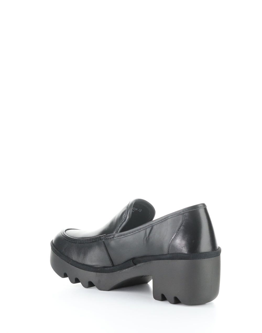 Teik590Fly 000 Black Round Toe Shoes