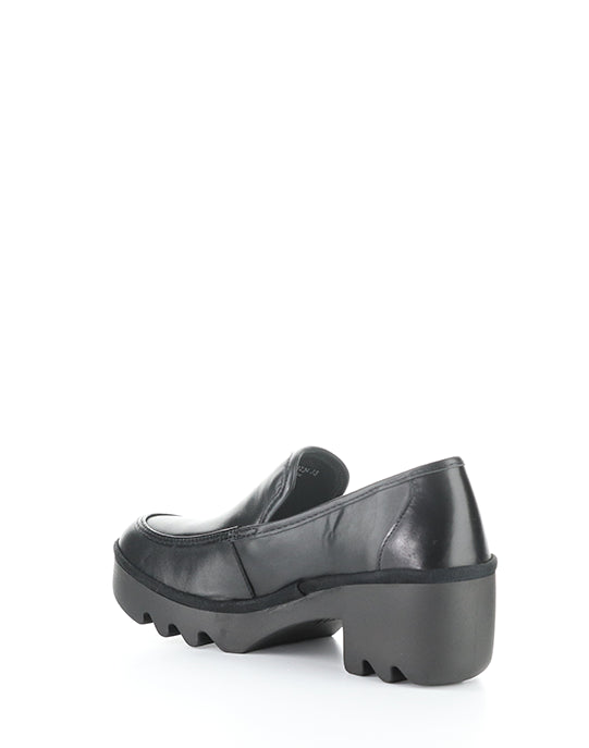 Teik590Fly 000 Black Round Toe Shoes