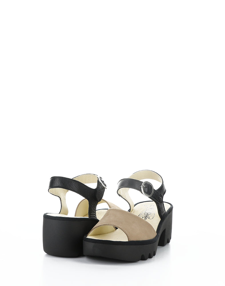 Tull503Fly 006 Taupe/Black Round Toe Sandals