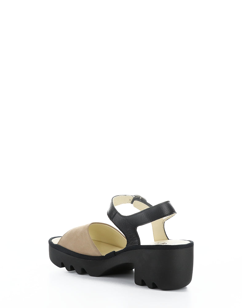 Tull503Fly 006 Taupe/Black Round Toe Sandals