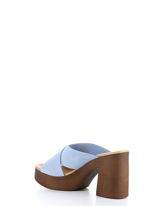 Wilma Sky Suede