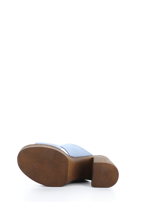 Wilma Sky Suede
