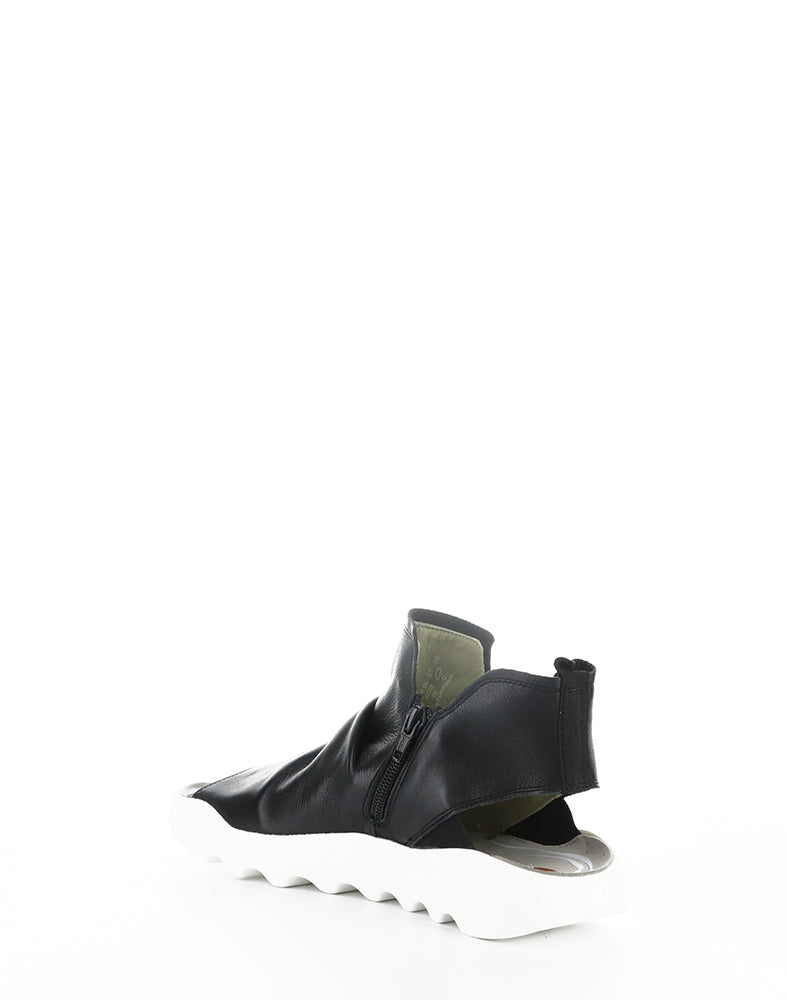 Wish789Sof 000 Black Round Toe Sandals