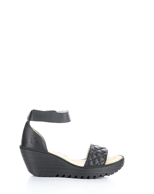 YARU471FLY 000 BLACK MOUSSE