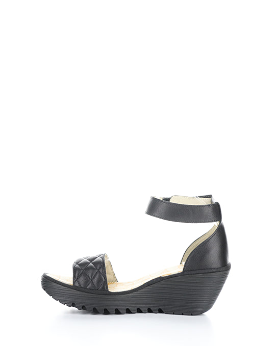 YARU471FLY 000 BLACK MOUSSE