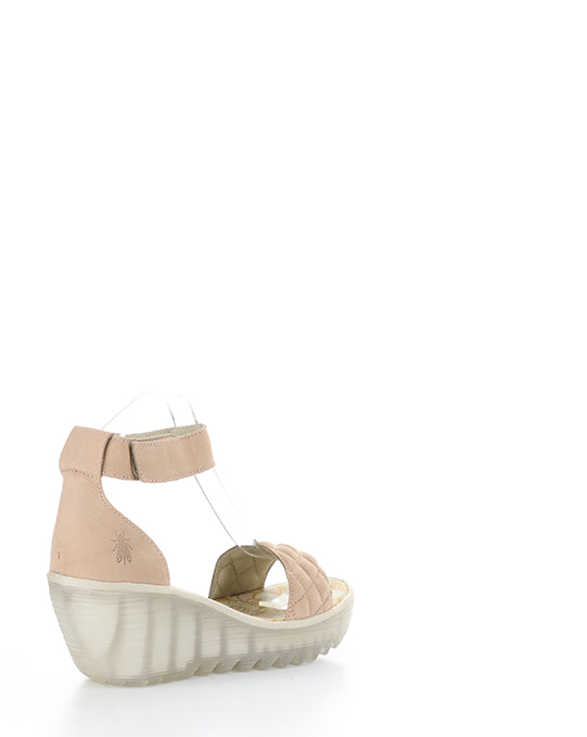 YARU471FLY 004 NUDE PINK CUPIDO