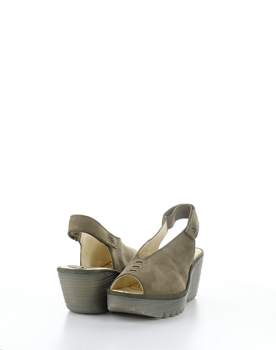 YEAY387FLY 005 KHAKI CUPIDO