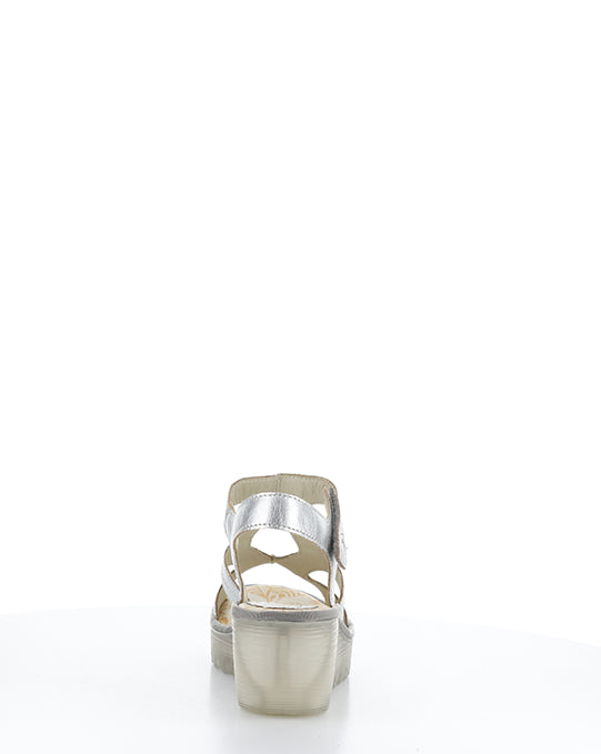 YOTU472FLY 001 SILVER IDRA